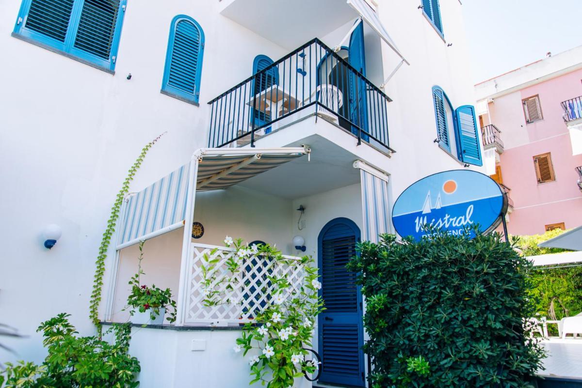 קאנטו Mistral Residence מראה חיצוני תמונה