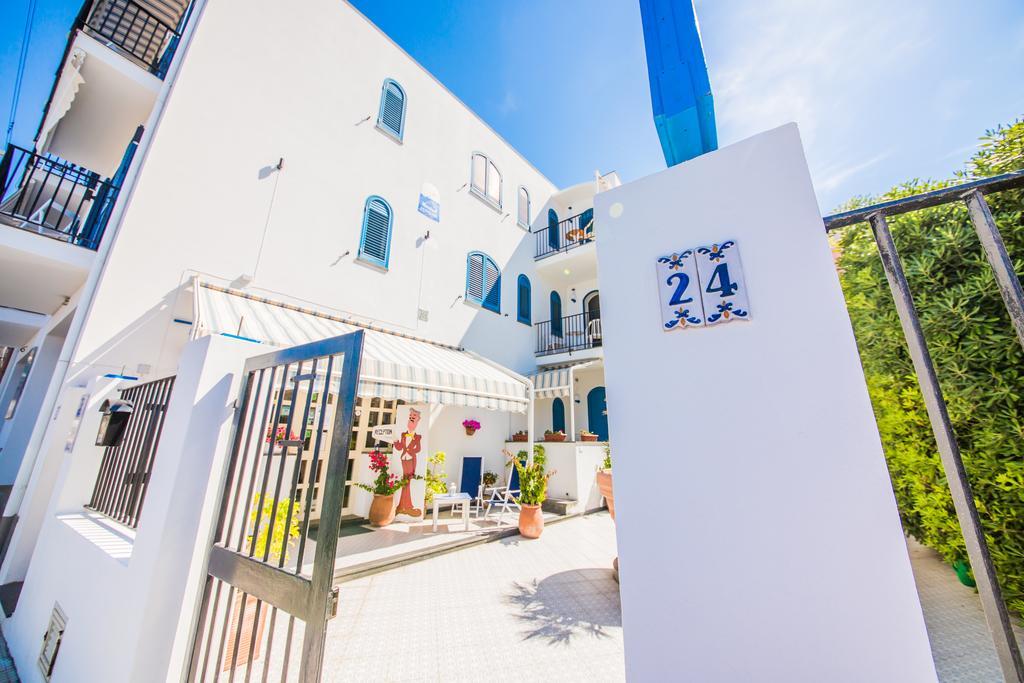 קאנטו Mistral Residence מראה חיצוני תמונה