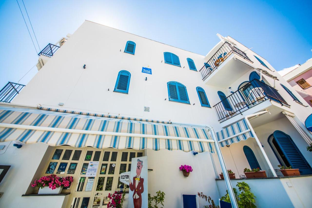 קאנטו Mistral Residence מראה חיצוני תמונה